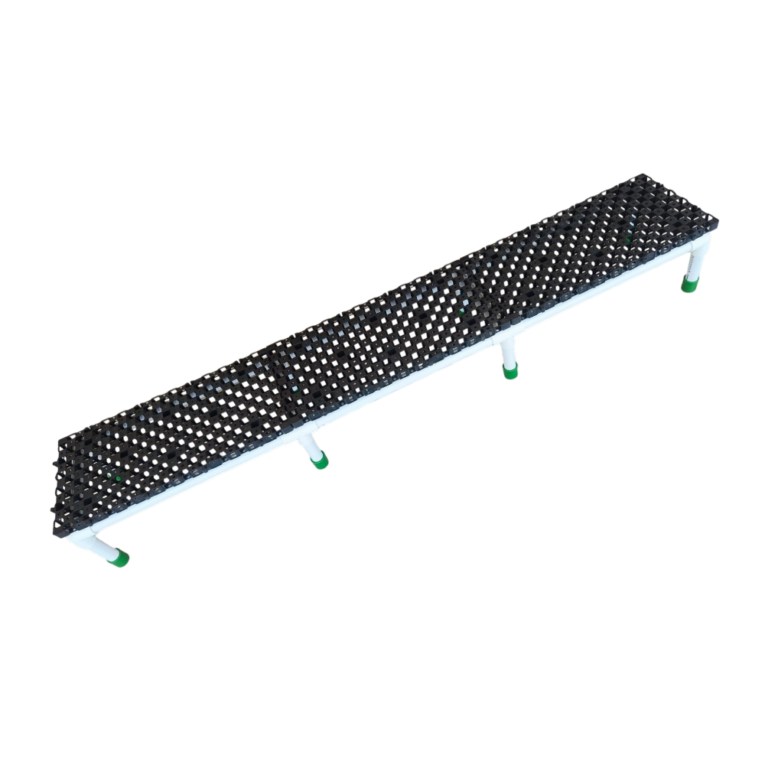 Gardening stand for grow bags